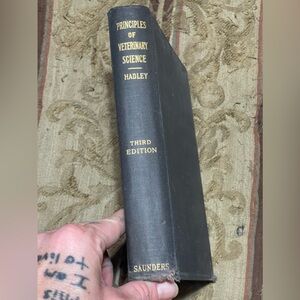 Principles of Veterinary Science 3rd Edition vintage book